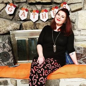 Meet your Posher, Monica